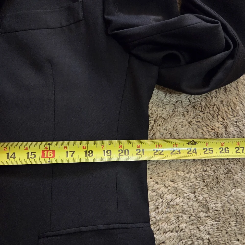 Jos. A. Bank‎ Classic Navy Blazer Men's Size 44R